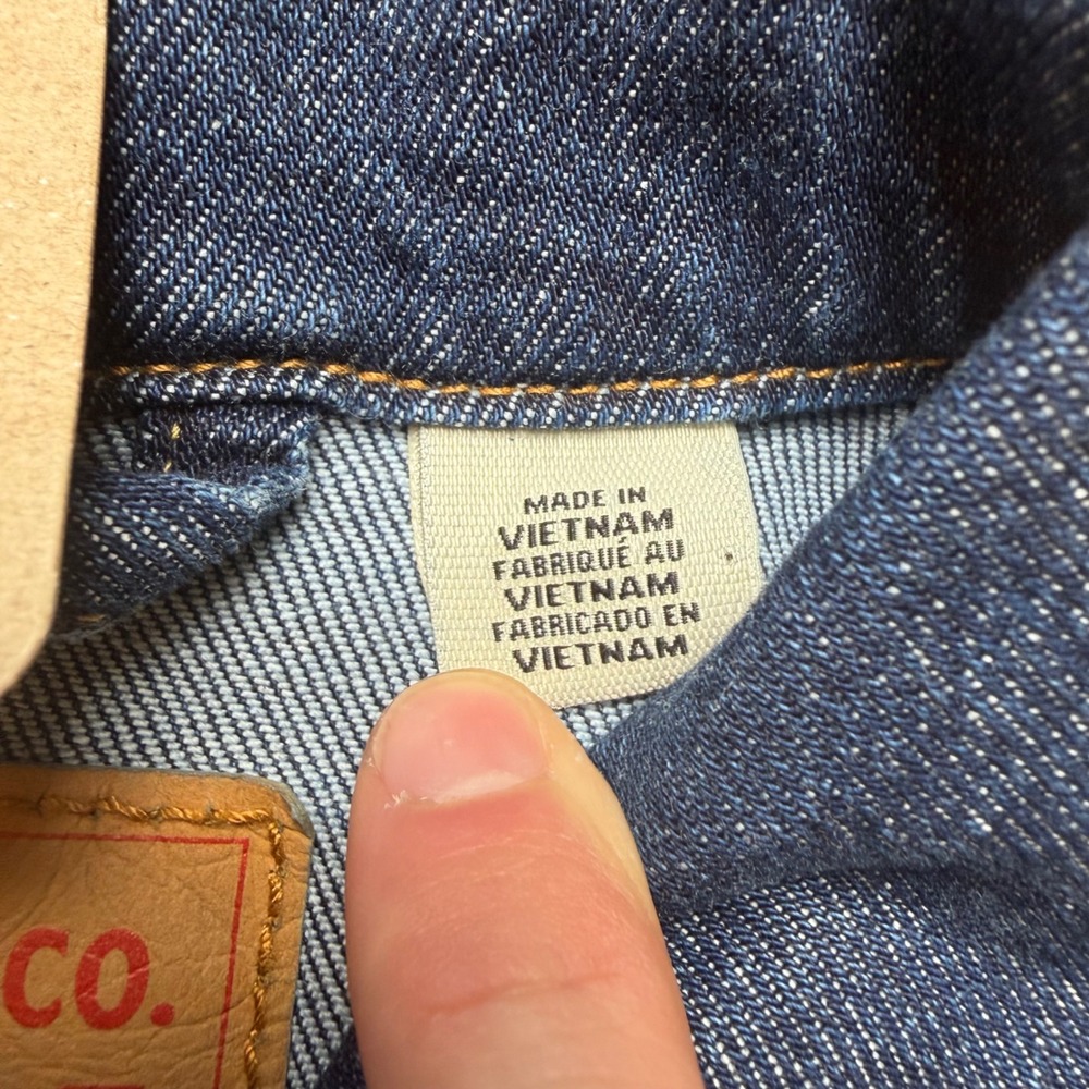 Levis Trucker Jacket Mens XL Blue Standard Fit Denim Button Front Coat New - Picture 7 of 11